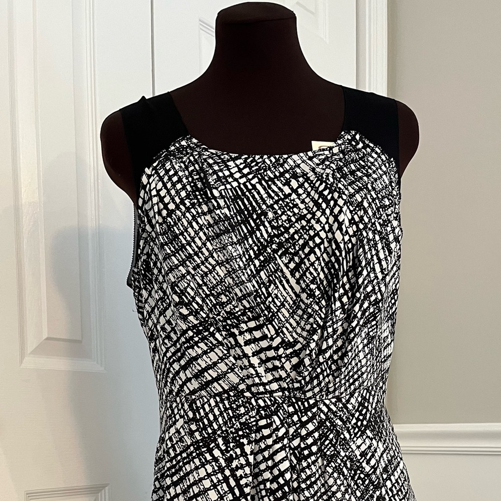 Micheal Kors Sheer and Silky Dress, NWT, 10